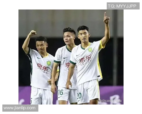 2015年恒大与国安激战后发布会回顾球队表现与未来展望 2015年恒大与国安激战后发布会回顾球队表现与未来展望