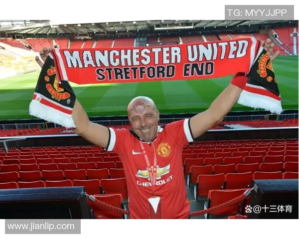 承受查尔斯三世授勋，曼联官方：祝贺贝克汉姆爵士诞生